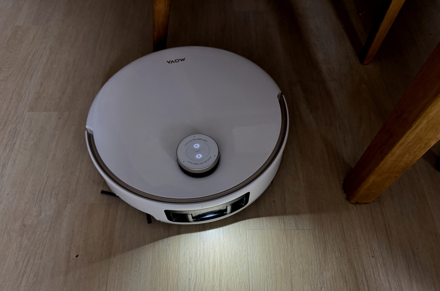 ▲ 약간 어두워도 점등되는 모습을 볼 수 있었다. ⓒ김재홍 기자