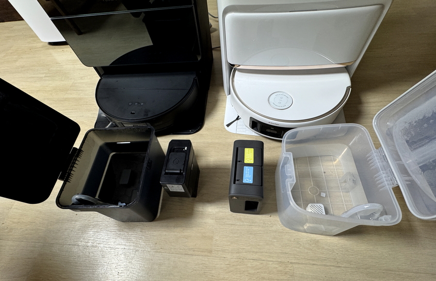 ▲ 로보락 S9 MaxV 울트라와 비교해봤다. ⓒ김재홍 기자