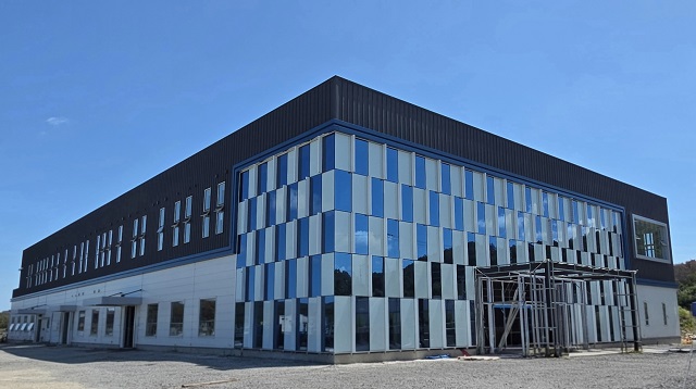 ▲ 지난달 그래핀스퀘어 포항공장 건립 현장.ⓒ포항시