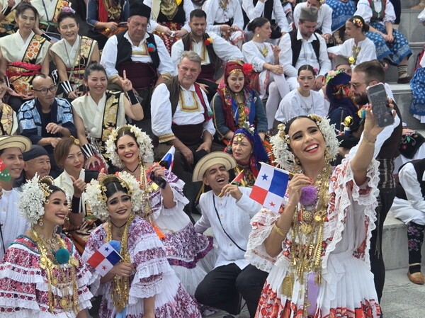 ▲ 2025 영성세계국악엑스포에 참가한 외국인들.ⓒ영동군