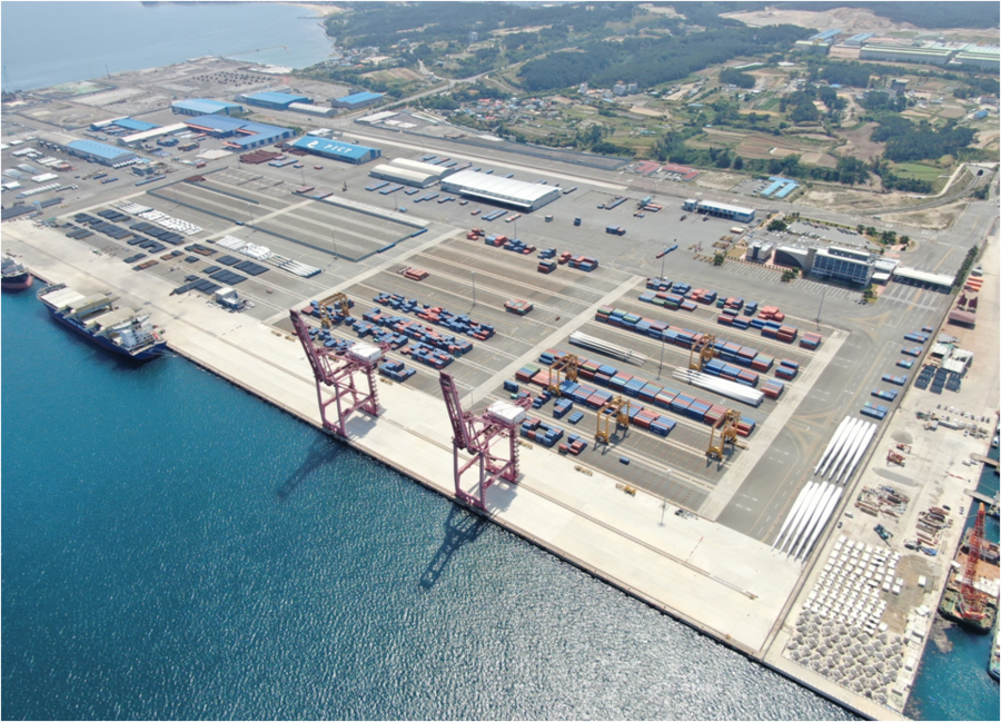 ▲ 경북도는 다가오는 북극항로 개척 시대를 맞아 발 빠르게 준비해 오고 있다.  도는 영일만항 소형선 부두 축조에 132억원 등을 정부 예산안에 반영토록 하는 등 노력을 기울이고 있다.ⓒ경북도