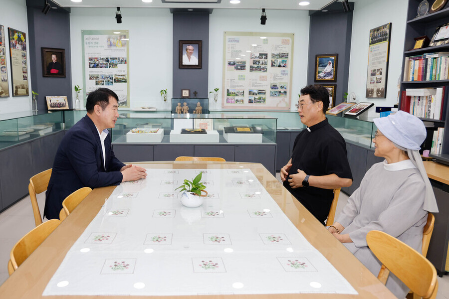 ▲ 광주시교육청, 추석 앞두고 이웃사랑 실천ⓒ광주시교육청 제공