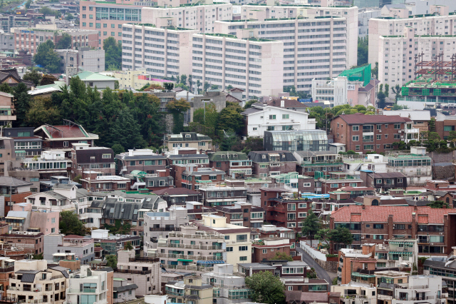 ▲ 서울 남산에서 바라면 서울 시내 아파트 등 주택 단지ⓒ연합뉴스