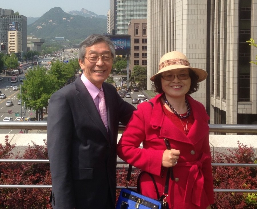 ▲ 금산 출신 수필가 강인철·장금호 부부.ⓒ금산군