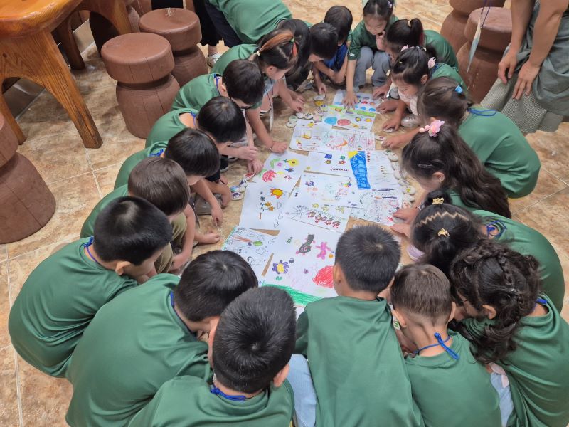 ▲ 정원문화체험 활동을 진행하는 어린이들.ⓒ아산시