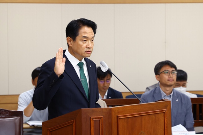 ▲ 김태헌 강원개발공사 사장 후보자. ⓒ강원특별자치도의회