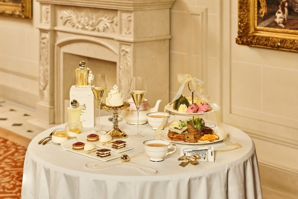 ▲ 퍼퓸 드 말리 협업 애프터눈 앳 더 샤또 ⓒ레스케이프