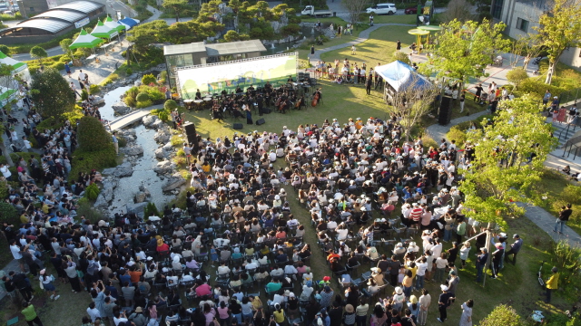 ▲ 오룡에듀포레 푸르지오 가든음악회 전경. ⓒ대우건설