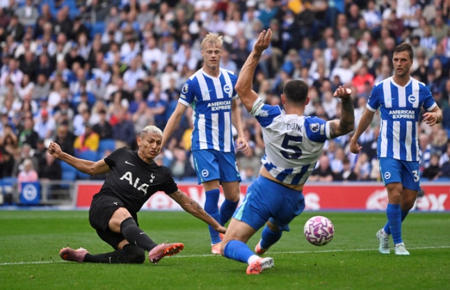 ▲ 해살리송이 득점포를 가동한 토트넘이 브라이튼과 2-2 무승부를 거두며 리그 2위로 도약했다.ⓒ연합뉴스 제공