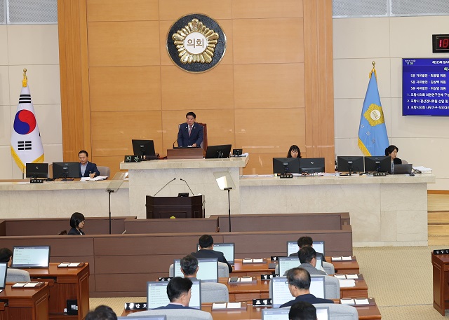 ▲ 포항시의회는 지난 19일 오전 제325회 임시회 제4차 본회의를 폐회했다.ⓒ포항시의회
