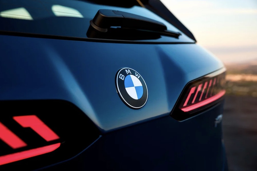 ▲ BMW의 새로운 브랜드 로고. ©BMW 그룹