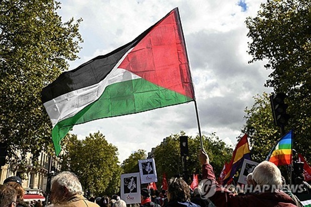 ▲ 프랑스 파리에서 열린 팔레스타인 지지 시위. 250921 AFP 연합뉴스 자료사진. ⓒ연합뉴스