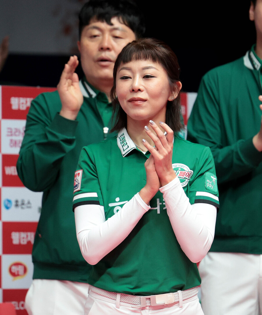 ▲ '당구 여제' 김가영은 팀리그 출범 이래 여자 선수로는 처음으로 세트 200승을 돌파했다.ⓒPBA 제공