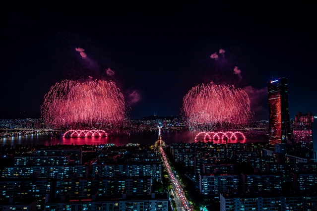 ▲ 서울 세계불꽃축제 모습. ⓒ한화그룹
