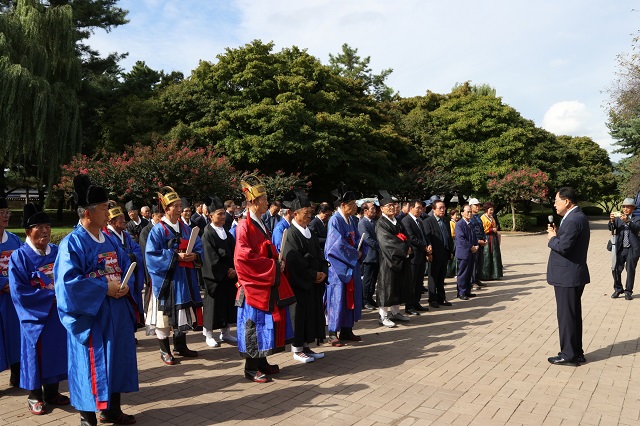 ▲ 경주시는 지난 23일 추분을 맞아 숭덕전, 숭혜전, 숭신전 등 3전(三殿)에서 추향대제를 봉행했다.ⓒ경주시