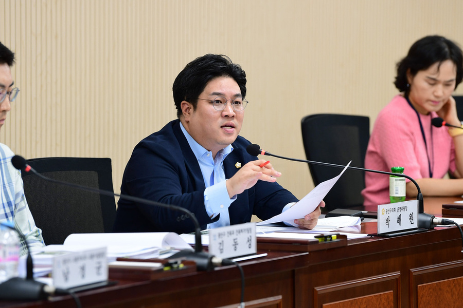 ▲ 광산구의회, ‘광주 첫 창고형 약국 개설’ 긴급 현안 간담회_박해원 광산구의원ⓒ광산구의회 제공