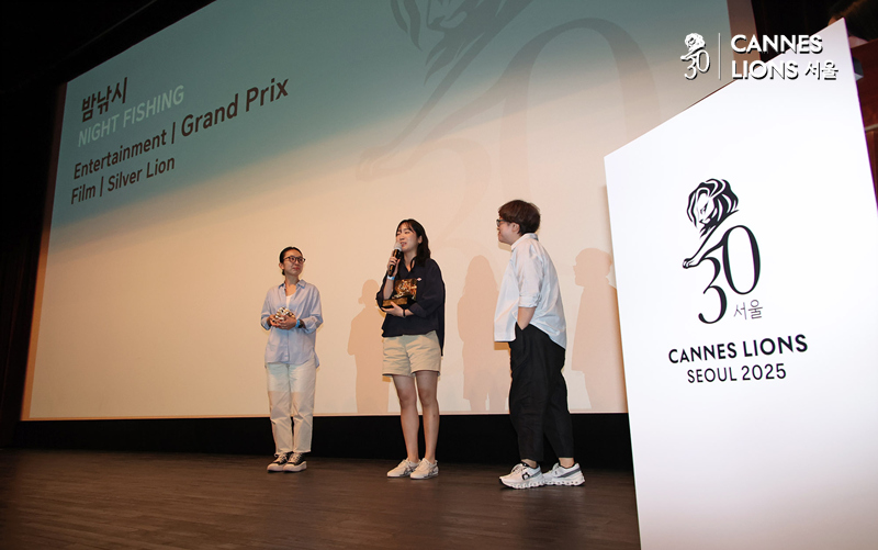 ▲ ▲(사진 왼쪽부터)문나리 이노션 CD, 오은하 이노션 아트디렉터, 김정아 이노션 부사장.ⓒ정상윤 기자