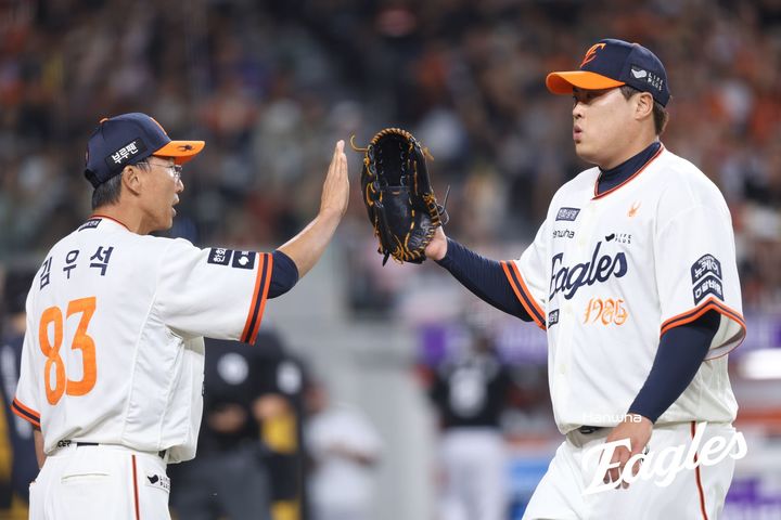 ▲ 류현진이 6이닝 1실점 호투를 폂치며 LG전 역전 승리에 발판을 마련했다.ⓒ한화 이글스 제공