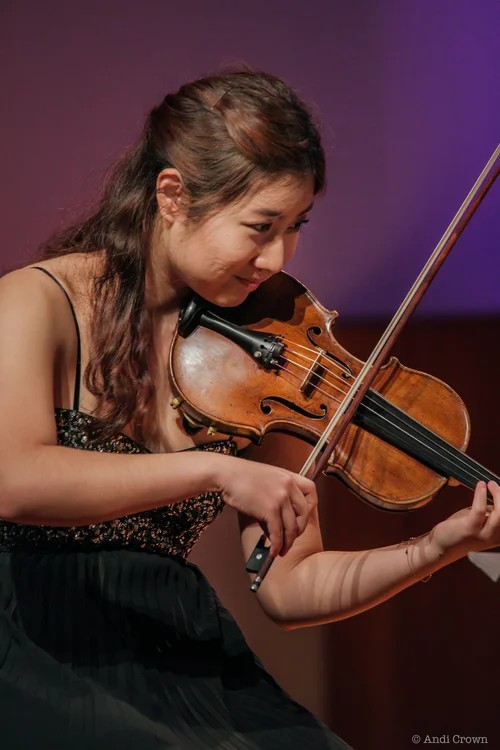 ▲ 한국계 미국 바이올리니스트 해나 조.ⓒ해나 조 홈페이지 캡처