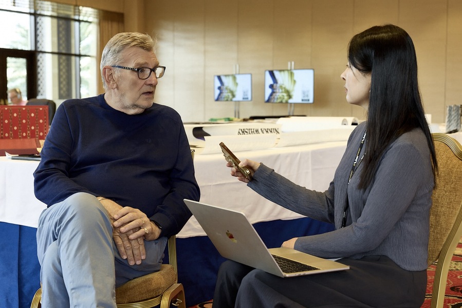 ▲ 테리 새비지 Lia 회장(좌). ©2025 Lia