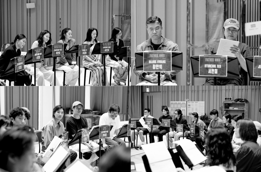 ▲ 큰 원을 그리며 시작한 '라이프 오브 파이' 한국 초연의 상견례 및 대본 리딩 현장.ⓒ에스앤코