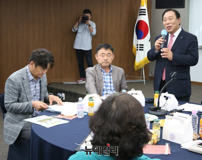 ▲ 최민호 세종시장이 인사말을 하고 있다.ⓒ이길표 기자