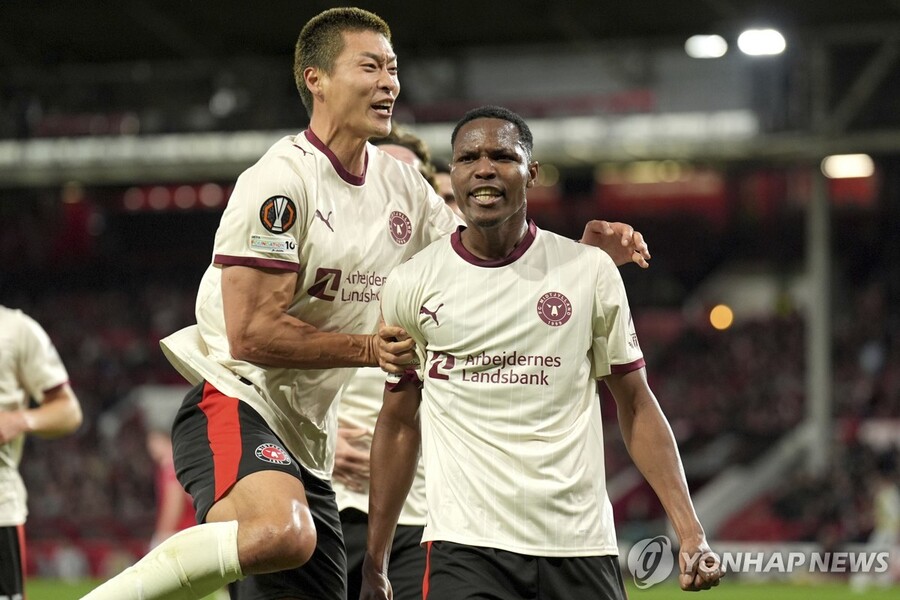 ▲ 조규성이 선발 출전한 미트윌란이 포스테코글루 감독이 이끄는 노팅엄에 3-2 승리를 거뒀다.ⓒ연합뉴스 제공