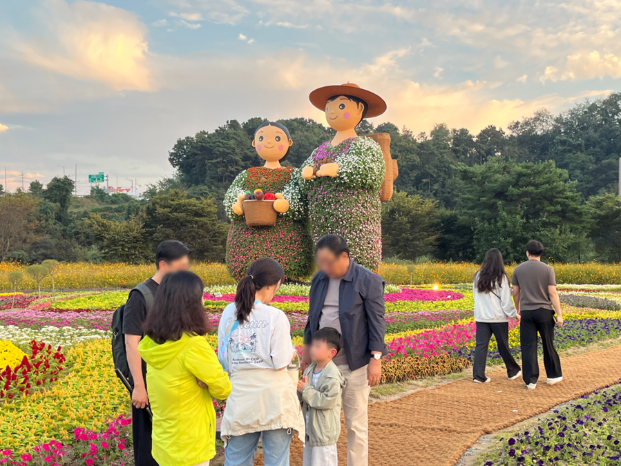 ▲ 2025 청원생명축제장 꽃밭정원.ⓒ청주시