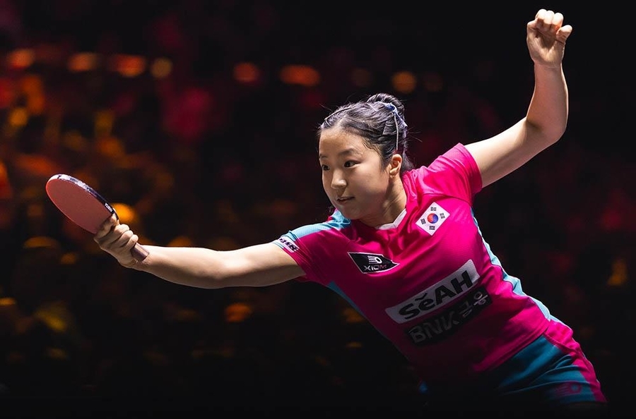 ▲ 신유빈이 왕만위에 패배하며 중국 스매시 결승 진출에 실패했다.ⓒWTT 제공