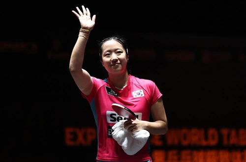 ▲ 중국 스매시 4강에 오른 신유빈이 세계 랭킹 13위로 올라섰다.ⓒWTT 제공