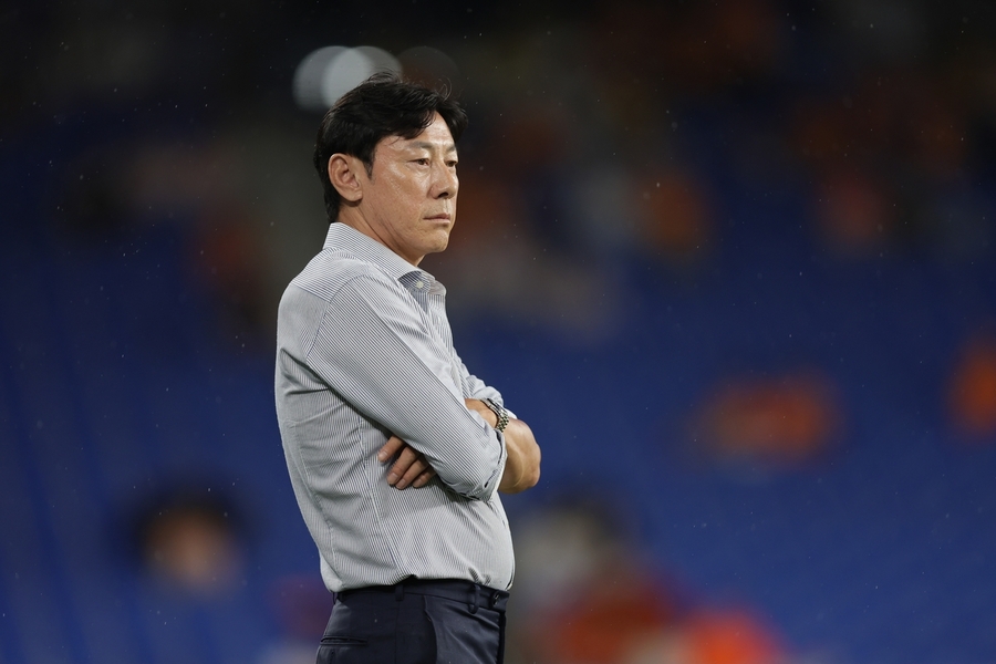 ▲ 울산이 2달 만에 신태용 감독과 결별했다.ⓒ울산HD 제공