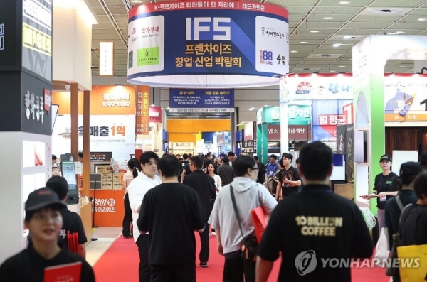 ▲ 9월25일 서울 강남구 코엑스에서 '2025 하반기 프랜차이즈 창업·산업 박람회(IFS) '가 열리고 있다.ⓒ연합뉴스