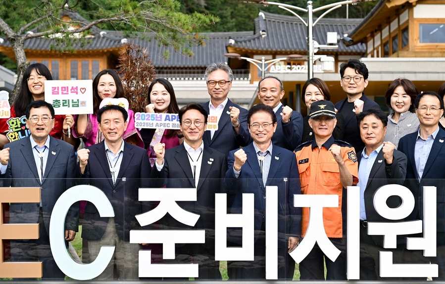 ▲ 이철우 경북도지사는 10일, APEC 현장점검을 위해 경주를 방문한 김민석 국무총리와 함께 행사 관련 시설을 점검했다.ⓒ경북도