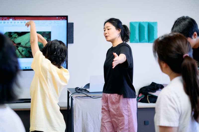 ▲ Studio DAC 아트 클래스 '움직이기'(윤상은).ⓒ두산아트센터