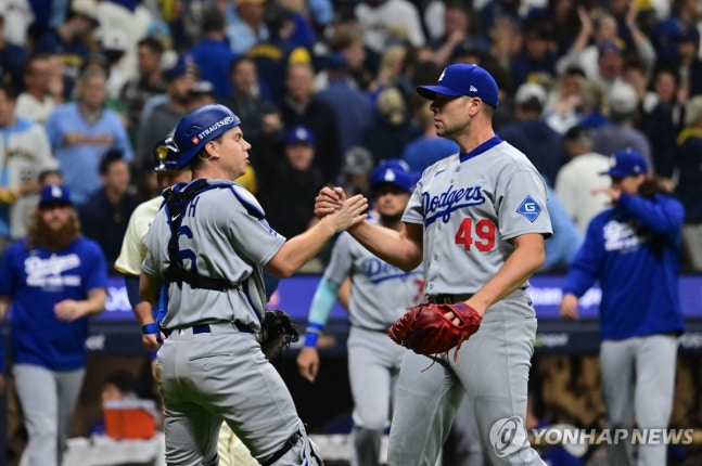 ▲ 다저스가 밀워키를 2-1로 꺾고 기선 제압에 성공했다.ⓒ연합뉴스 제공