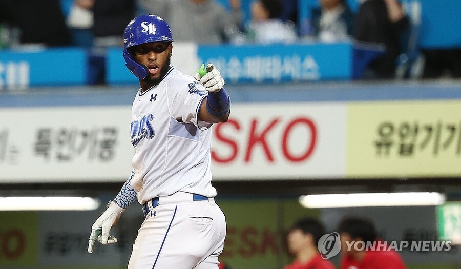 ▲ 디아즈의 삼성과 폰세의 한화가 PO에서 피할 수 없는 승부를 펼친다.ⓒ연합뉴스 제공