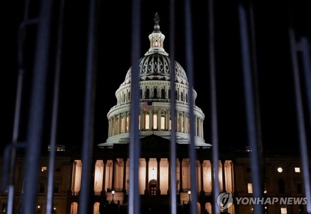 ▲ 셧다운 된 미국 연방정부. 251001 로이터=연합뉴스. ⓒ연합뉴스