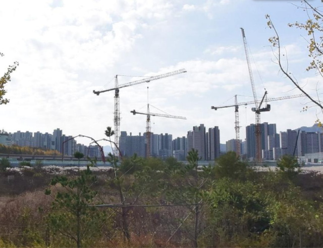 ▲ 회천중앙역 파라곤 공사현장ⓒ네이버지도