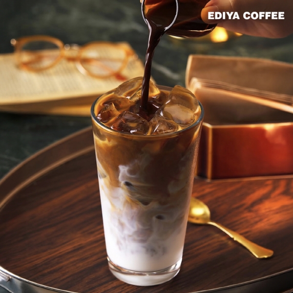 ▲ 가을이 다가오며 일몰이 빨라지자, 저녁 시간대 디카페인 커피를 찾는 소비자가 늘고 있다.ⓒ이디야커피