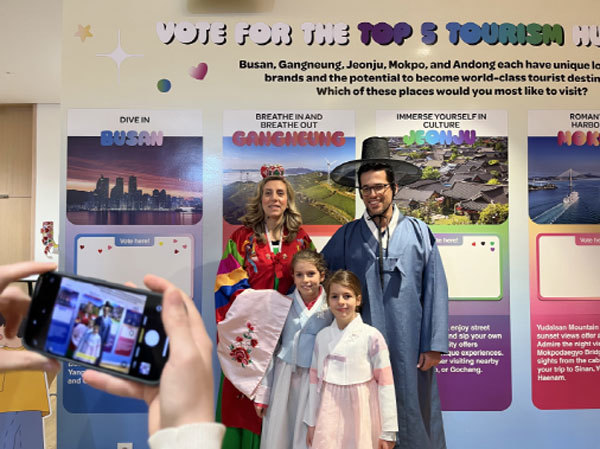 ▲ 지난해 처음 열린 벨기에 브뤼셀 '언박싱 코리아' 축제 현장.ⓒ주벨기에유럽연합 한국문화원