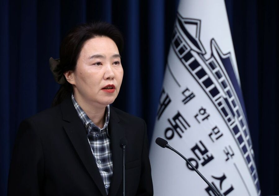 ▲ 강유정 대변인이 20일 서울 용산 대통령실 청사에서 캄보디아 범정부TF 2차회의 관련 브리핑을 하고 있다. ⓒ뉴시스
