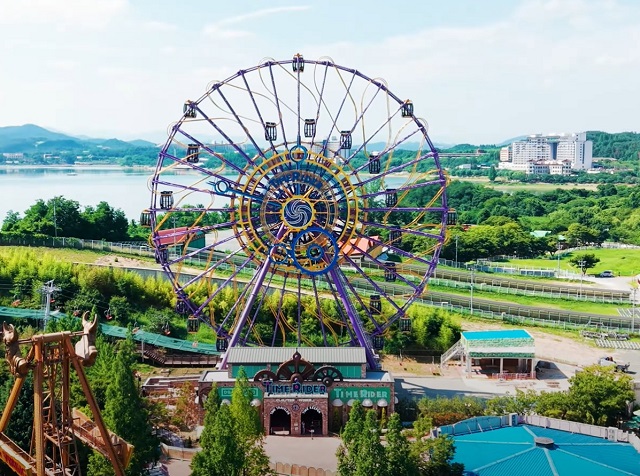 ▲ 세계 최고 높이 코스터휠 51m의 대관람차 전경.ⓒ경북관광공사