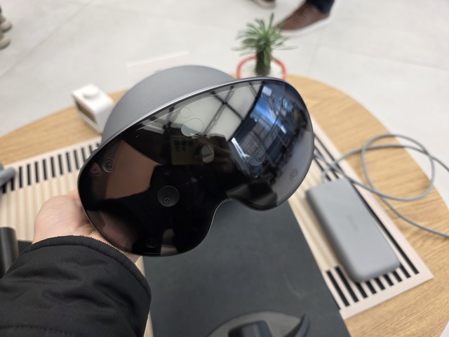 ▲ 삼성전자의 '갤럭시 XR' 실제 제품.ⓒ이가영 기자