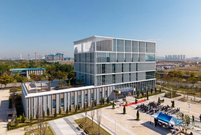 ▲ 한국외대 송도캠퍼스 2단계 준공 복합건물 전경.ⓒ한국외대