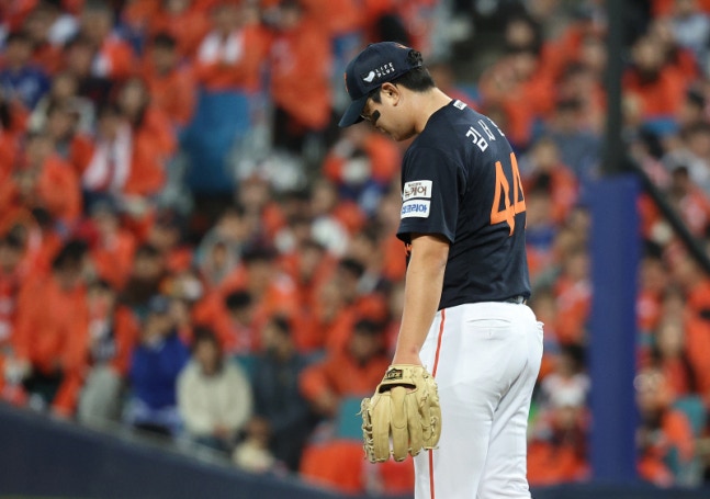 ▲ 김경문 한화 감독이 삼성과 PO 5차전 마무리로 김서현을 확정했다.ⓒ연합뉴스 제공