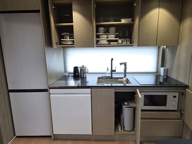 ▲ LG스마트코티지 듀오맥스45 내부에 마련된 LG전자의 가전제품들.ⓒ이가영 기자