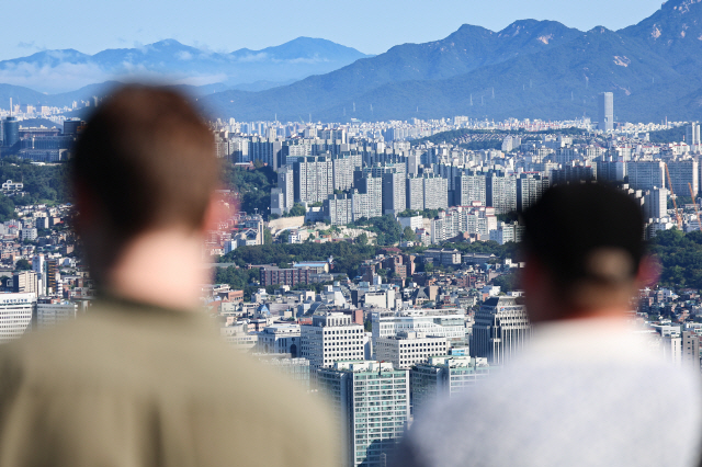 ▲ 서울 남산에서 바라본 아파트 및 주택단지들ⓒ연합뉴스