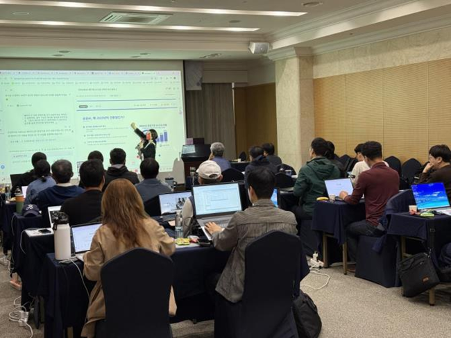 ▲ 2025 인공지능 비즈니스 빌더 집중 캠프 모습. ⓒ강원도립대학교