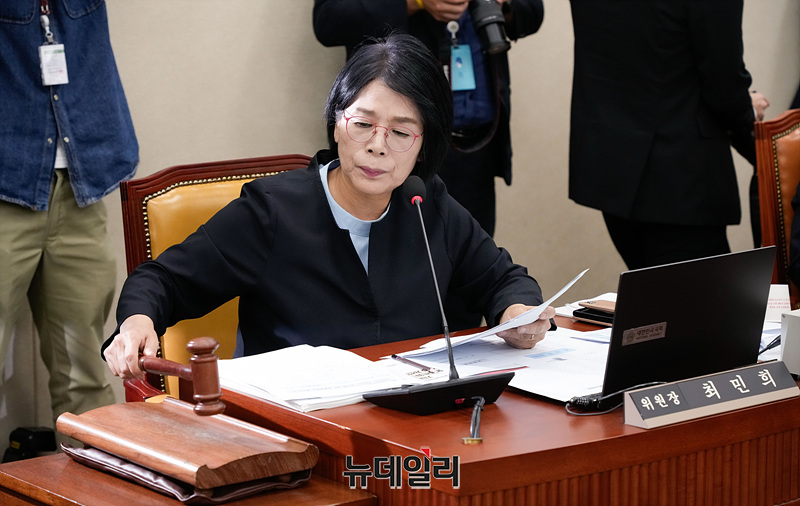 ▲ 더불어민주당 소속 최민희 국회 과학기술정보방송통신위원장. ⓒ서성진 기자