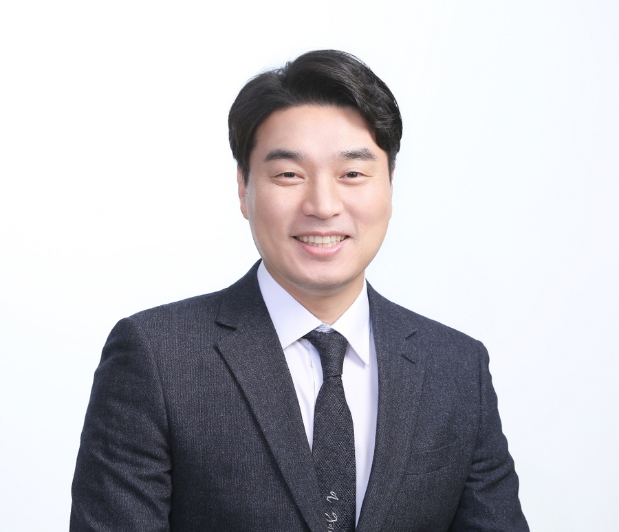 ▲ 진주시의회 신현국 의원은 축제의 도시 진주가 실효성 있는 다회용기 사용 활성화로 탄소중립을 선도해야 한다고 주장했다.ⓒ진주시의회